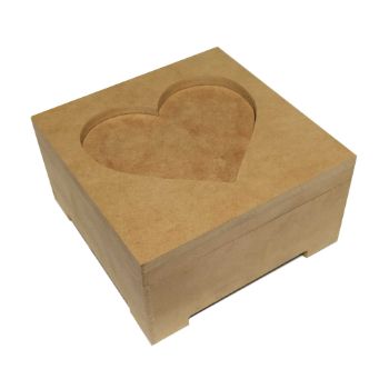Caja tapa con figura corazon 16.5 x 16.5 x 8.5 cms-MD0164